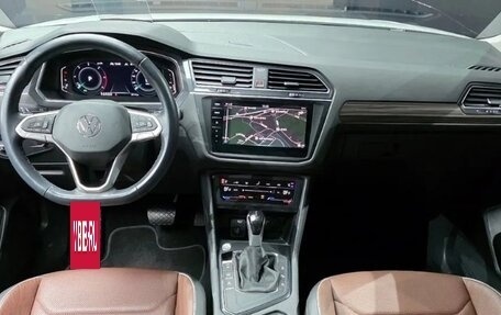 Volkswagen Tiguan II, 2023 год, 3 300 000 рублей, 8 фотография