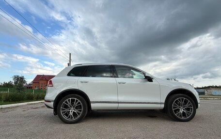 Volkswagen Touareg III, 2014 год, 2 700 000 рублей, 10 фотография