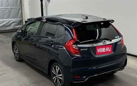 Honda Fit III, 2018 год, 1 425 000 рублей, 2 фотография