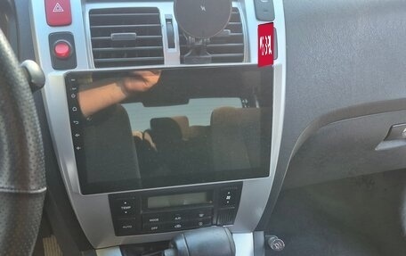 Hyundai Tucson III, 2008 год, 750 000 рублей, 17 фотография