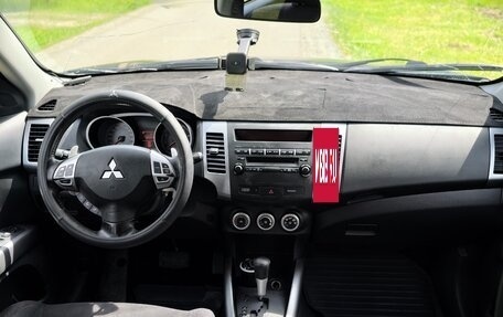 Mitsubishi Outlander III рестайлинг 3, 2008 год, 970 000 рублей, 7 фотография