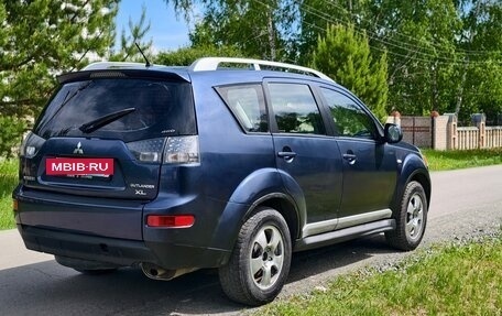 Mitsubishi Outlander III рестайлинг 3, 2008 год, 970 000 рублей, 12 фотография