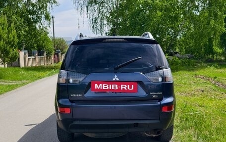 Mitsubishi Outlander III рестайлинг 3, 2008 год, 970 000 рублей, 13 фотография