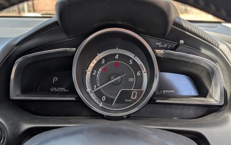 Mazda Demio IV, 2015 год, 800 000 рублей, 14 фотография