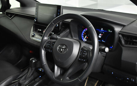 Toyota Corolla, 2021 год, 1 690 000 рублей, 10 фотография