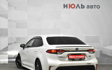 Toyota Corolla, 2021 год, 1 690 000 рублей, 4 фотография