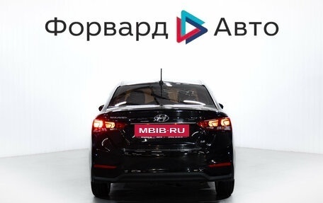 Hyundai Solaris II рестайлинг, 2017 год, 1 050 000 рублей, 7 фотография