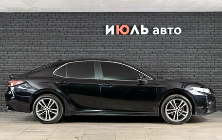 Toyota Camry, 2020 год, 2 500 000 рублей, 9 фотография