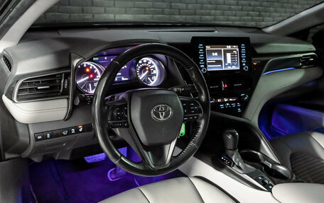 Toyota Camry, 2020 год, 2 500 000 рублей, 12 фотография