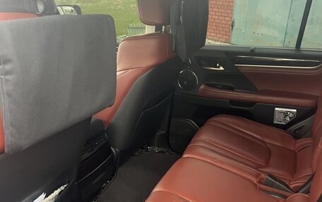 Lexus LX III, 2016 год, 8 000 000 рублей, 4 фотография