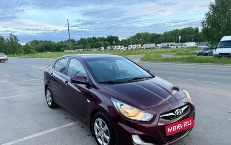 Hyundai Solaris II рестайлинг, 2012 год, 699 999 рублей, 5 фотография