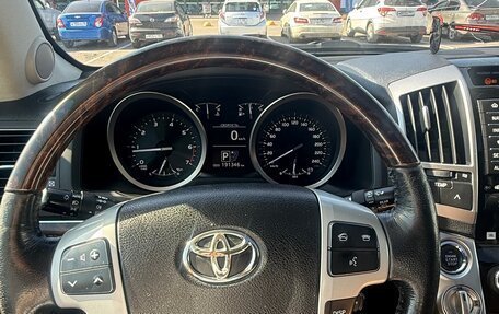 Toyota Land Cruiser 200, 2013 год, 4 349 000 рублей, 9 фотография