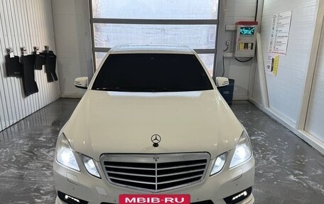 Mercedes-Benz E-Класс, 2010 год, 550 000 рублей, 14 фотография