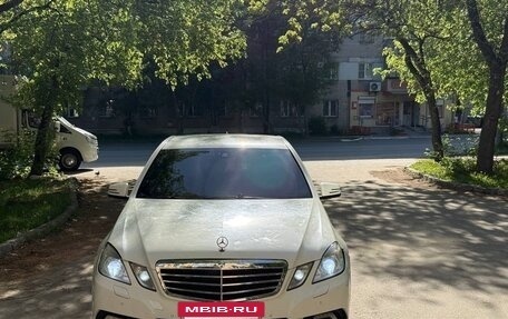 Mercedes-Benz E-Класс, 2010 год, 550 000 рублей, 8 фотография