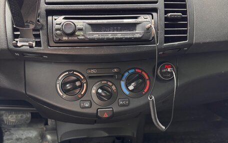 Nissan Micra III, 2010 год, 770 000 рублей, 8 фотография