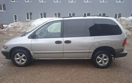 Dodge Caravan III, 2000 год, 400 000 рублей, 4 фотография