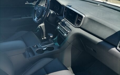 KIA Sportage IV рестайлинг, 2018 год, 2 950 000 рублей, 5 фотография