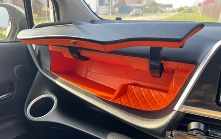 Toyota Sienta II, 2021 год, 1 550 000 рублей, 16 фотография