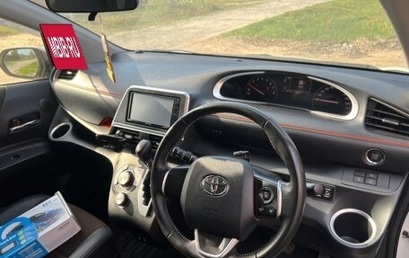 Toyota Sienta II, 2021 год, 1 550 000 рублей, 15 фотография