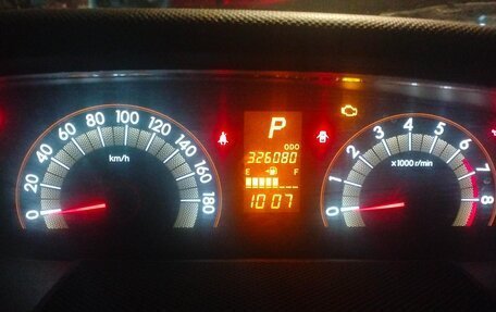 Toyota Ractis I, 2005 год, 600 000 рублей, 2 фотография
