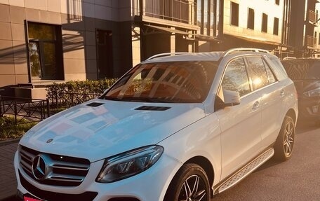 Mercedes-Benz GLE, 2016 год, 3 150 000 рублей, 2 фотография