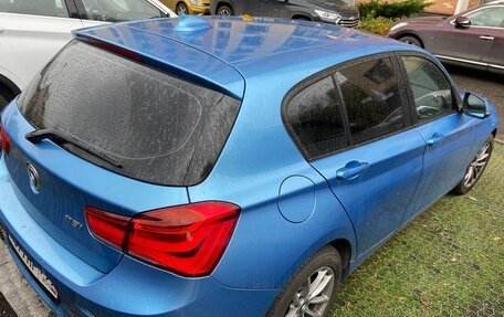 BMW 1 серия, 2018 год, 2 300 000 рублей, 3 фотография