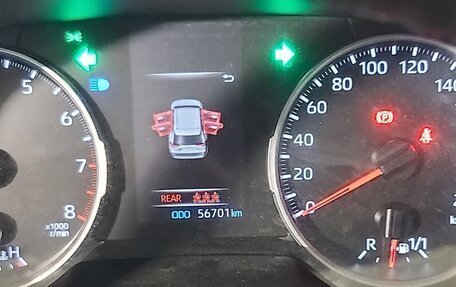 Toyota RAV4, 2020 год, 3 100 000 рублей, 10 фотография