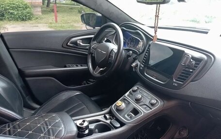 Chrysler 200 II, 2016 год, 1 250 000 рублей, 11 фотография