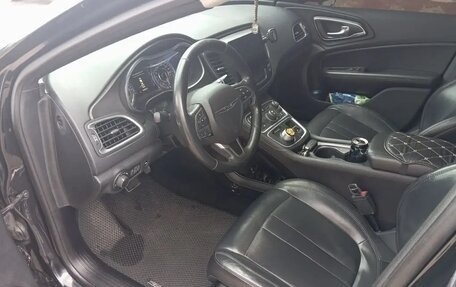 Chrysler 200 II, 2016 год, 1 250 000 рублей, 15 фотография