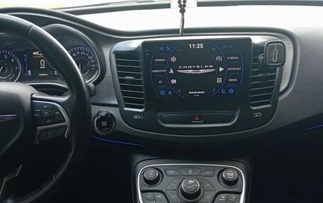 Chrysler 200 II, 2016 год, 1 250 000 рублей, 31 фотография