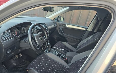 Volkswagen Tiguan II, 2020 год, 2 400 000 рублей, 4 фотография