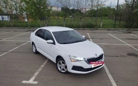 Skoda Rapid II, 2021 год, 1 295 000 рублей, 3 фотография