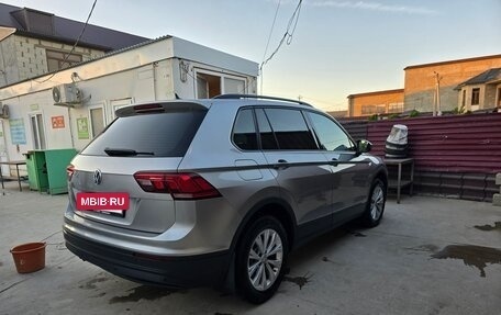 Volkswagen Tiguan II, 2020 год, 2 400 000 рублей, 6 фотография