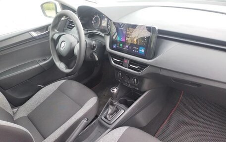 Skoda Rapid II, 2021 год, 1 295 000 рублей, 11 фотография