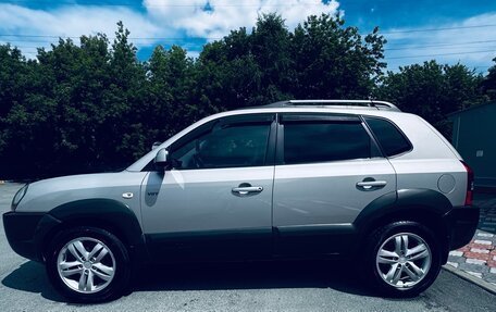 Hyundai Tucson III, 2009 год, 900 000 рублей, 2 фотография