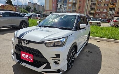 Toyota Raize I, 2021 год, 1 950 000 рублей, 3 фотография