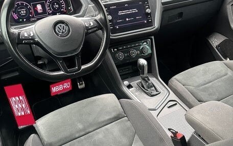 Volkswagen Tiguan II, 2019 год, 2 150 000 рублей, 11 фотография