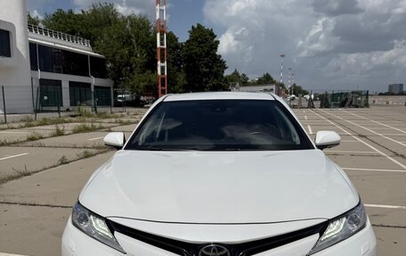 Toyota Camry, 2021 год, 3 600 000 рублей, 5 фотография