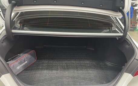Toyota Camry, 2021 год, 3 600 000 рублей, 10 фотография