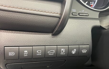 Toyota Camry, 2021 год, 3 600 000 рублей, 15 фотография