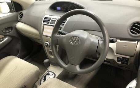 Toyota Belta, 2012 год, 735 000 рублей, 6 фотография