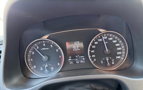 Hyundai Elantra VI рестайлинг, 2017 год, 995 000 рублей, 18 фотография