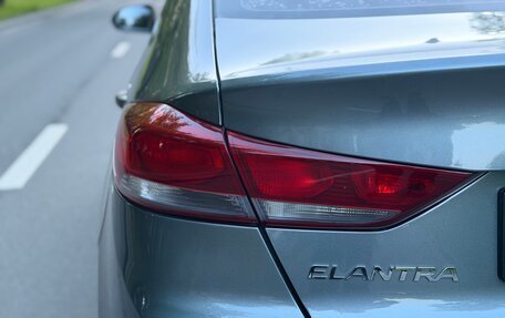 Hyundai Elantra VI рестайлинг, 2017 год, 995 000 рублей, 29 фотография