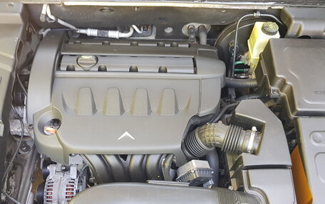 Citroen C5 I рестайлинг, 2005 год, 300 000 рублей, 18 фотография
