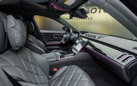 Mercedes-Benz Maybach S-Класс, 2023 год, 19 900 000 рублей, 26 фотография