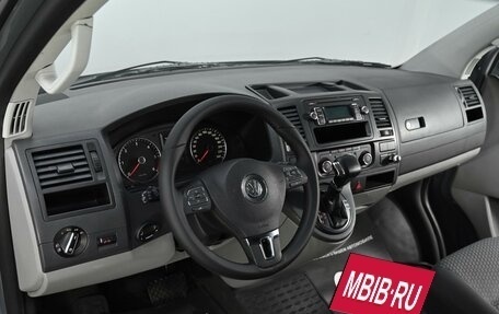Volkswagen Caravelle T5, 2011 год, 1 799 000 рублей, 2 фотография