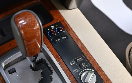 Toyota Land Cruiser 200, 2012 год, 3 199 000 рублей, 9 фотография