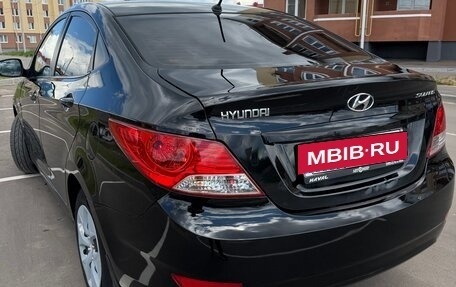 Hyundai Solaris II рестайлинг, 2012 год, 570 000 рублей, 2 фотография