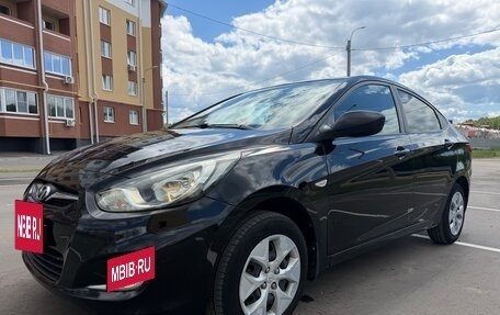 Hyundai Solaris II рестайлинг, 2012 год, 570 000 рублей, 6 фотография