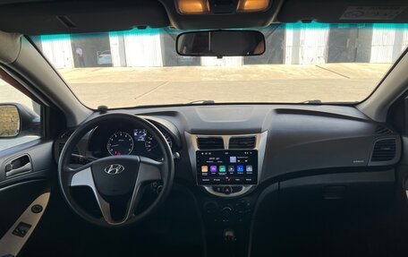 Hyundai Solaris II рестайлинг, 2015 год, 960 000 рублей, 9 фотография